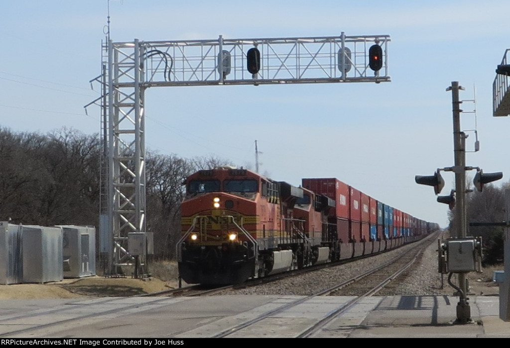 BNSF 7679 West